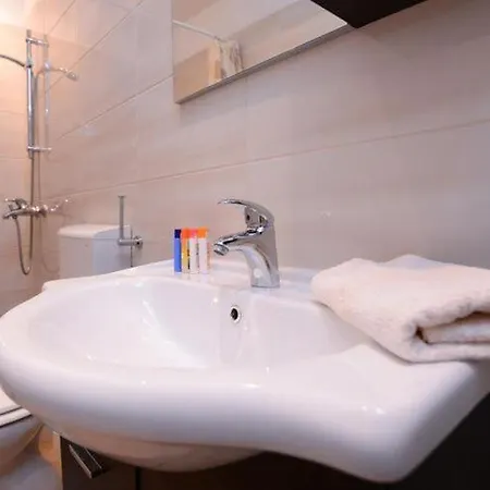 Ploce Apartments- Comfort With Terrace And Sea View - Petra Kre Imira Iv 51 Apartment